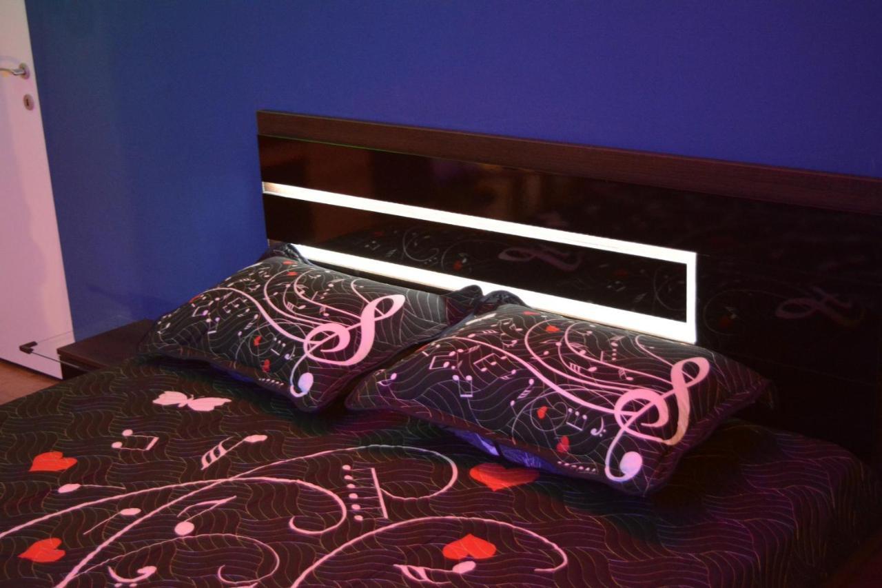 M@D Music Apartment Тимишоара Экстерьер фото